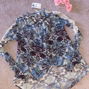 Free People NWT flowy high neck top w keyhole back